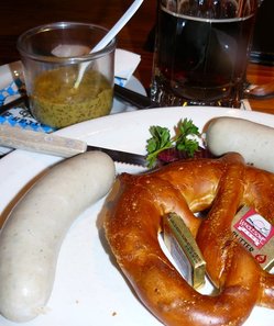 Weisswurst w pretzel at AndreasKeller.JPG